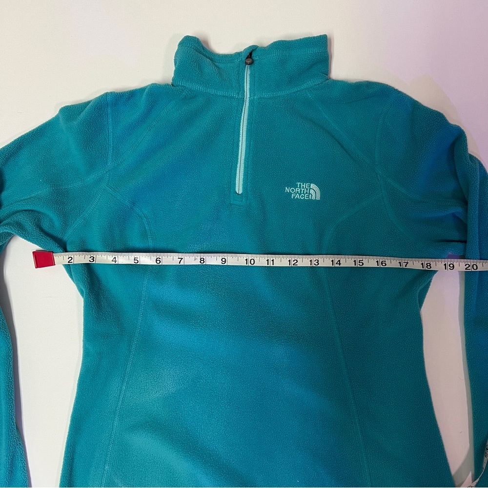 The North Face: Blue Zip Jacket Pullover. Size Small. - Picture 10 of 12